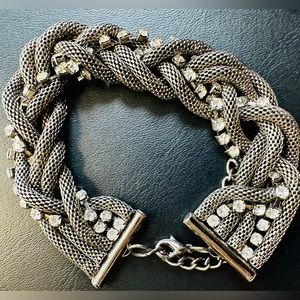 🩶🔥3 for $10🔥Gorgeous Funky Blingy Bracelet! 🩶